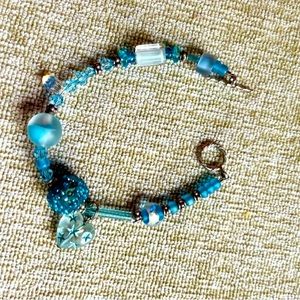 beautiful blue glass bracelet